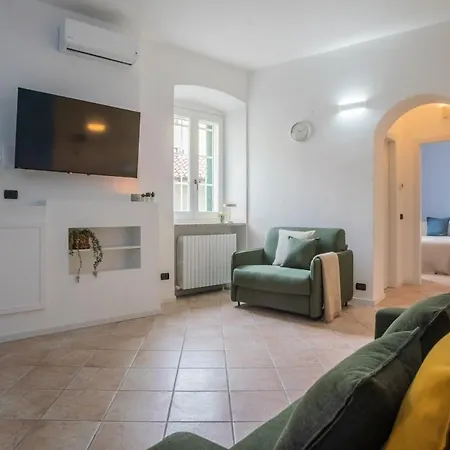 Dolce Apartment Bosisio Parini